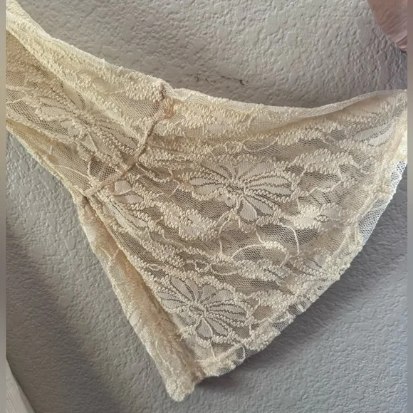 Anthropologie A’Reve Cream Lace Boho Bell Sleeve Button Down Dress - Picture 3 of 8